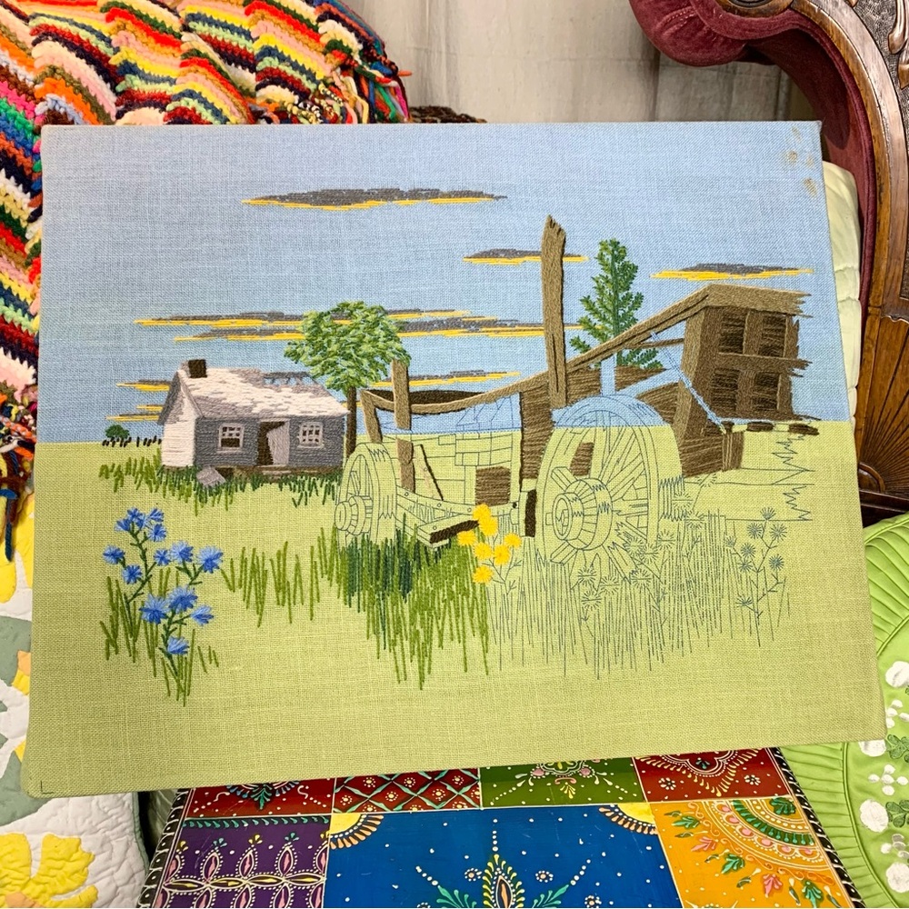 70s Wagon Wheels Crewel *Unfinished*